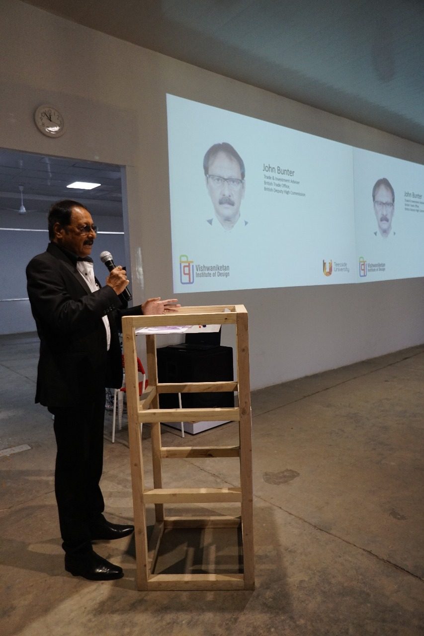 John Bunter speaking at the inaugural function of the Vishwaniketan Institute of Design